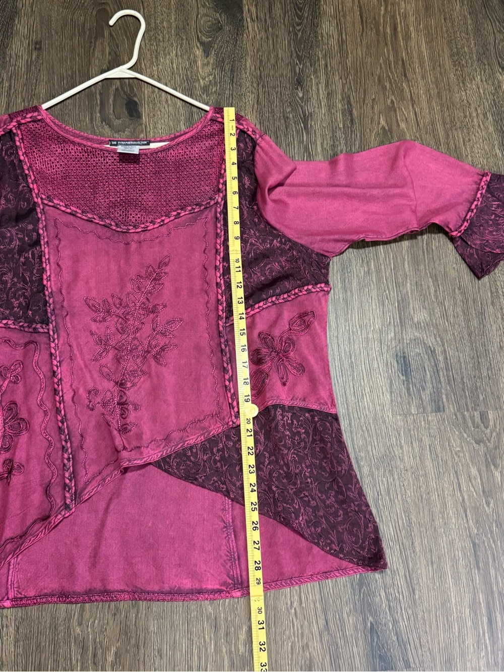 The Pyramid Collection Womens Patchwork Embroidered Rayon Tunic Top XL Boho - Picture 10 of 10